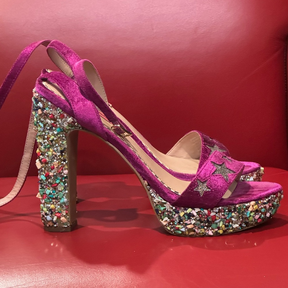 Betsy Johnson VELVET STAR HEELS